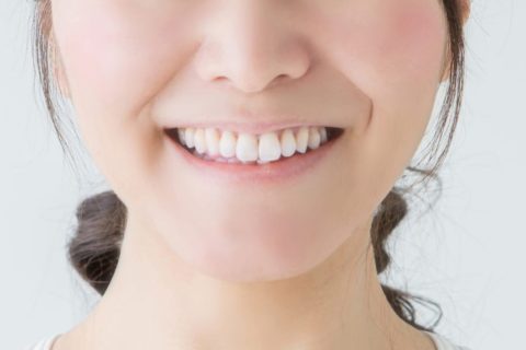 歯のマニキュア「ホワイトコート 」について｜東戸塚の歯医者｜OCEAN'S DENTAL CLINIC